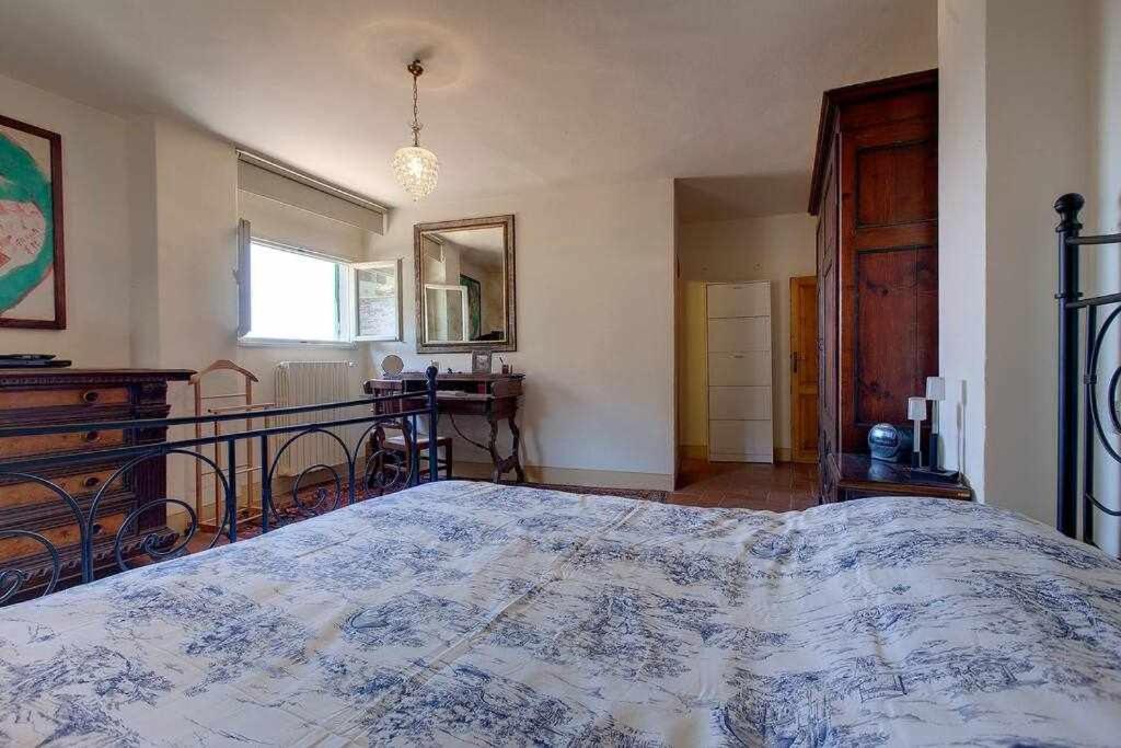 Elegante In Collina Appartamento *